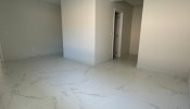 Apto Garden com 02 suites e 02 vagas.