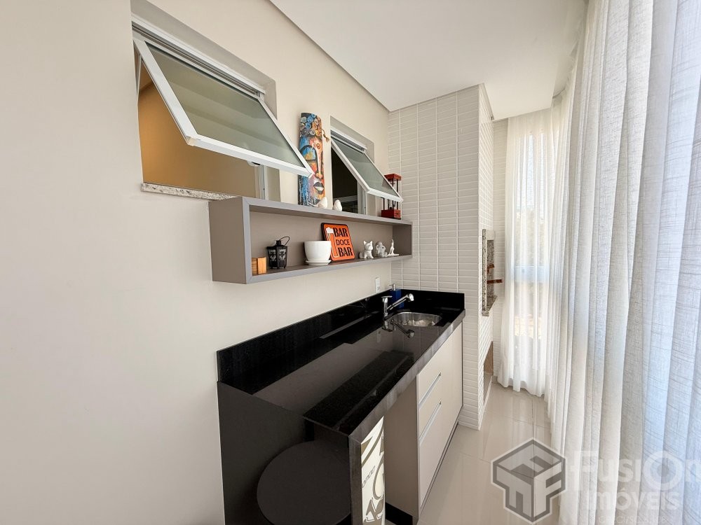 Apartamento Espaoso a 200m da Praia de Mariscal