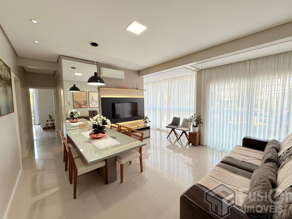 Apartamento Espaoso a 200m da Praia de Mariscal