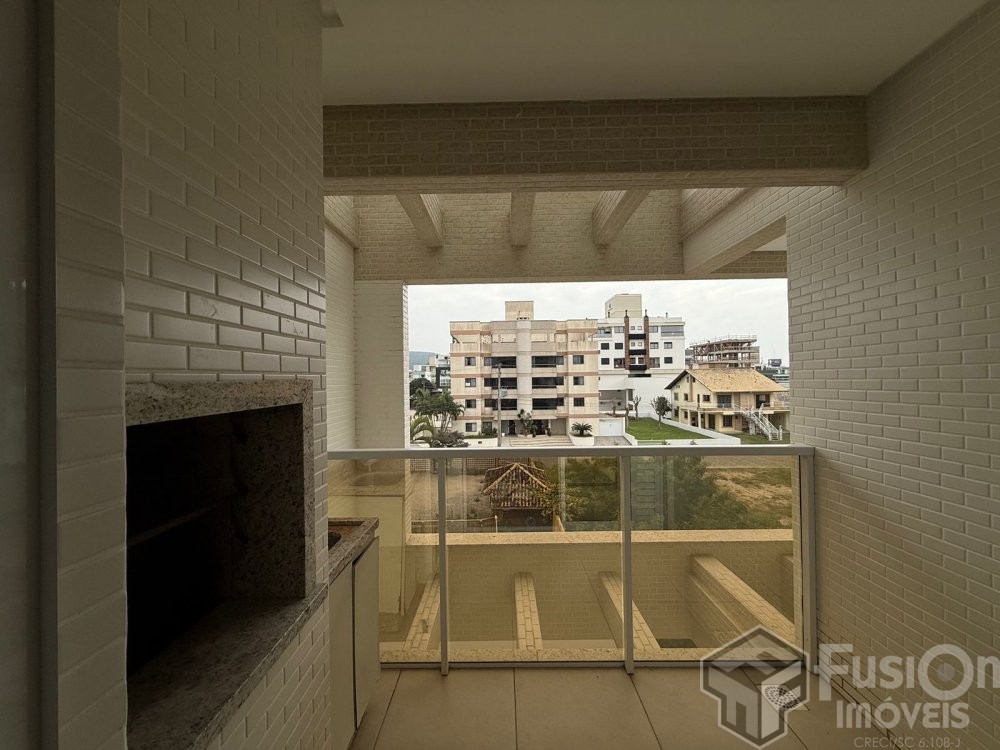 Apartamento a 180m da Praia de Mariscal  Conforto