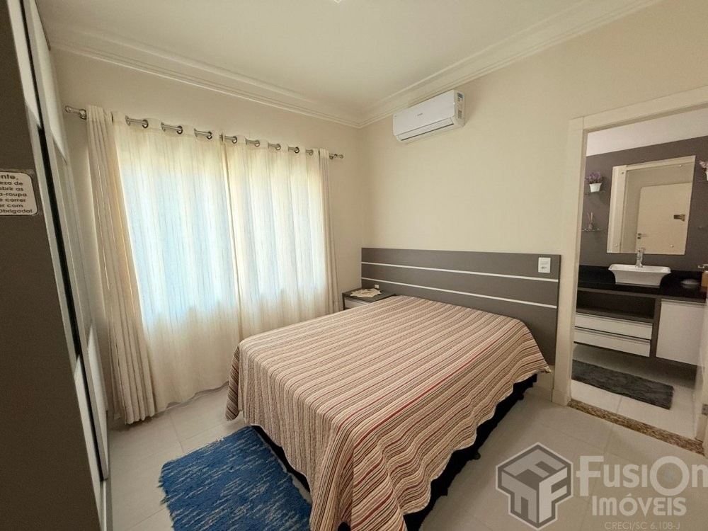 Casa Espa�osa para 10 Pessoas a 400m da Praia de M