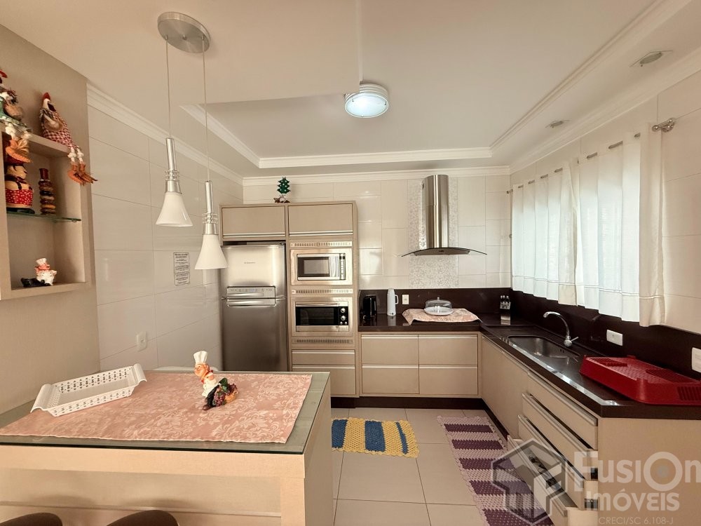 Casa Espa�osa para 10 Pessoas a 400m da Praia de M