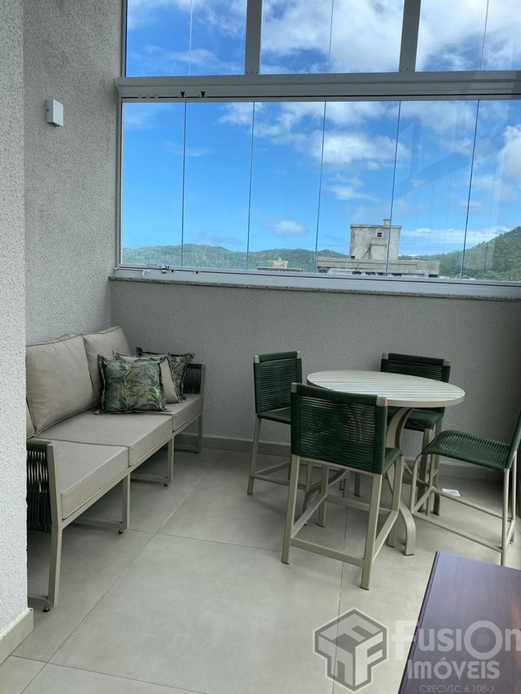 Cobertura Duplex de Alto PadroVista para o Pr d