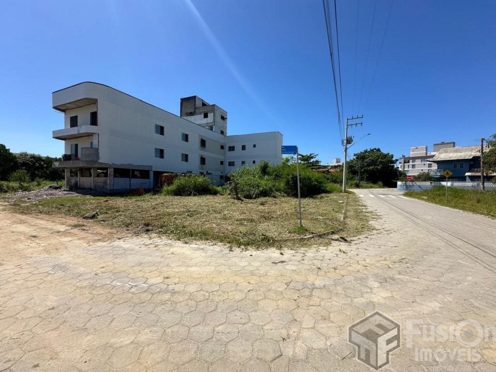 Terreno na Praia de Mariscal a poucos metro do Mar