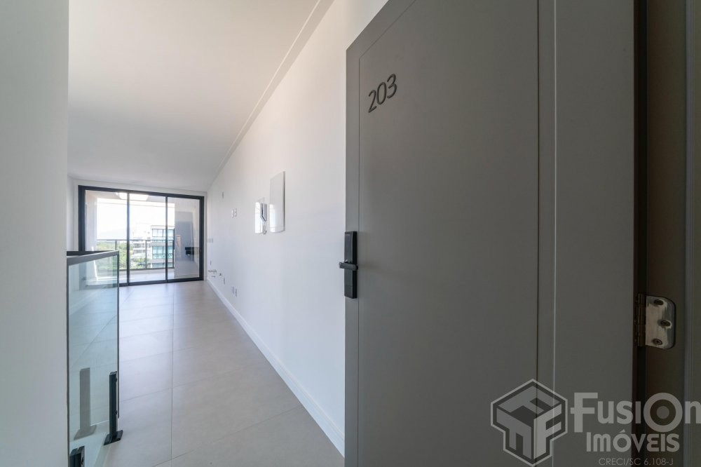 Cobertura Duplex a 170m do mar de Mariscal
