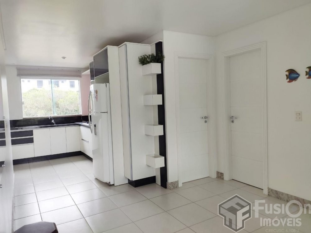 Apartamento a 100m da Praia de Canto Grande  Para