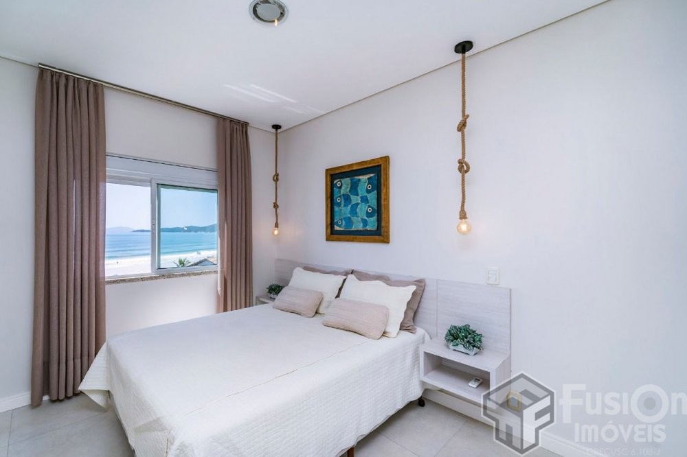 Duplex Frente Mar com Jacuzzi Aquecida