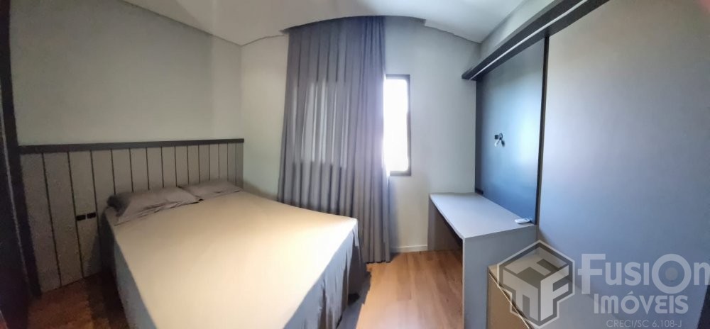 Excelente Sobrado Mobiliado em Zimbros