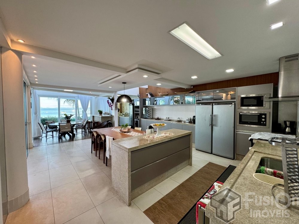 Linda casa p na areia Praia de zimbros