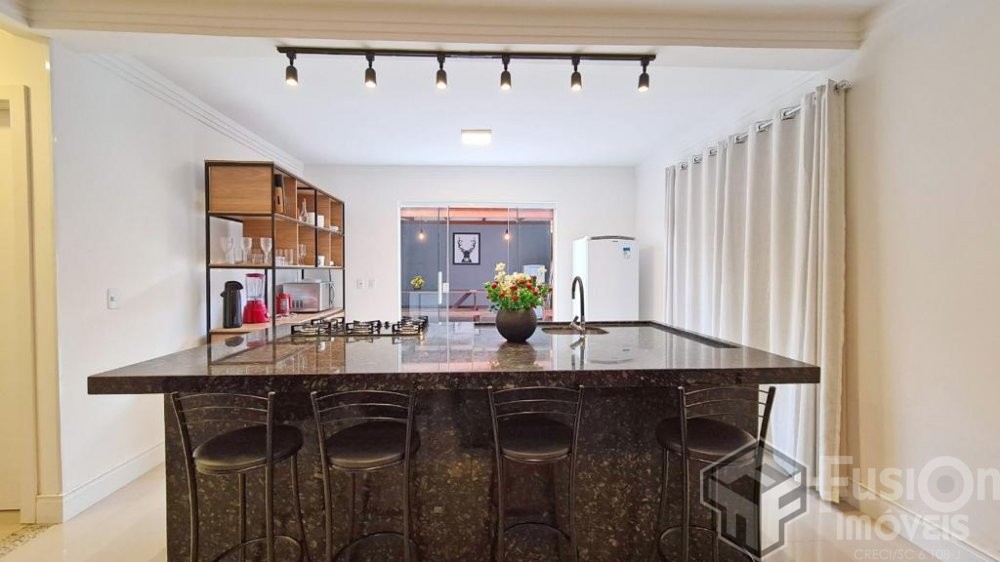 Linda Casa Quadra Mar Zimbros C/ 4 Suites