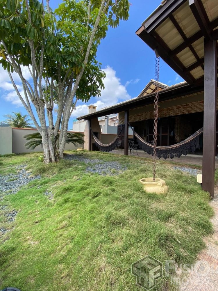 Casa Quadra Mar Zimbros 100 metros do Mar