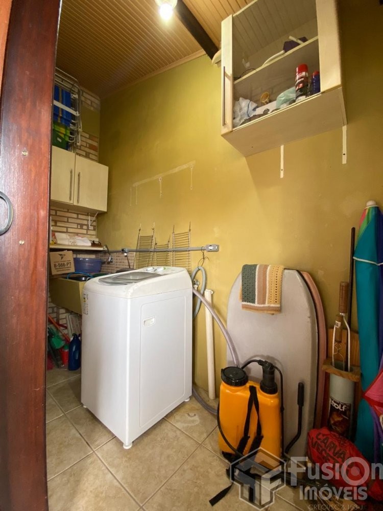 Casa Quadra Mar Zimbros 100 metros do Mar