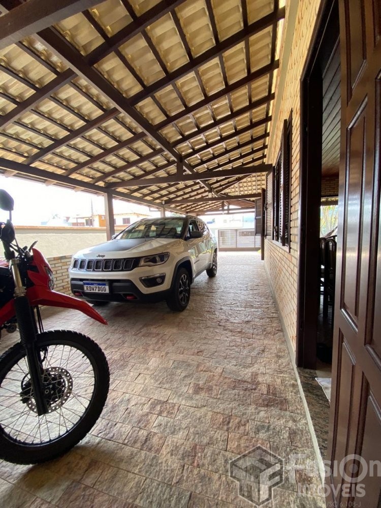 Casa Quadra Mar Zimbros 100 metros do Mar