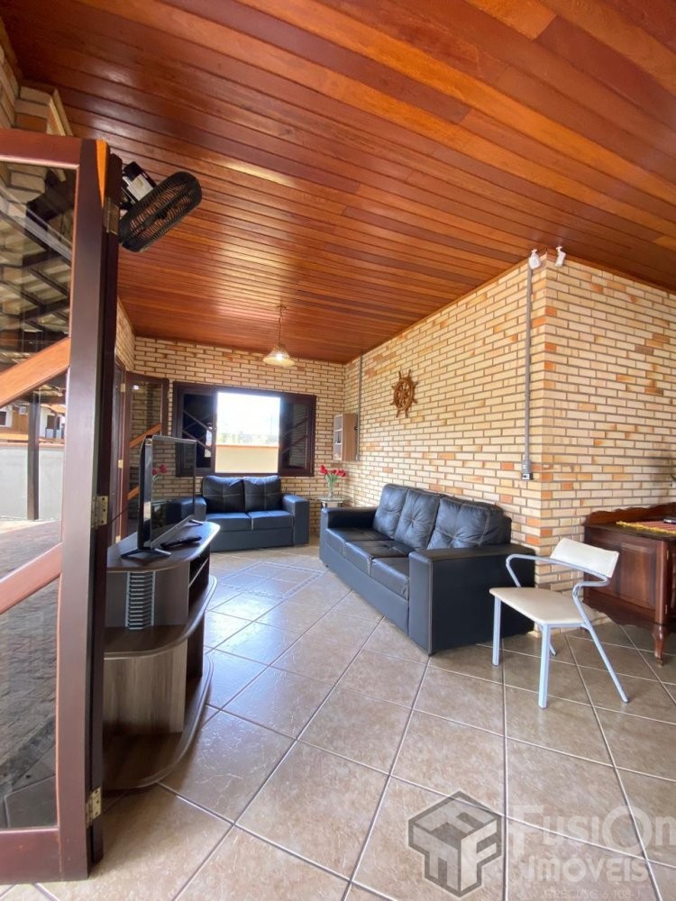 Casa Quadra Mar Zimbros 100 metros do Mar