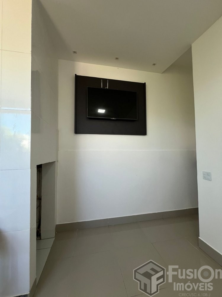 Casa com Piscina p/ at 11 pessoas na Praia de Mar