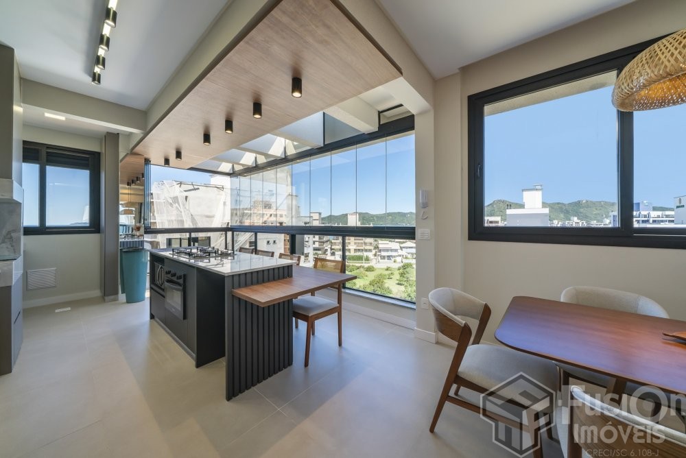 Excelente Cobertura Mobiliada 