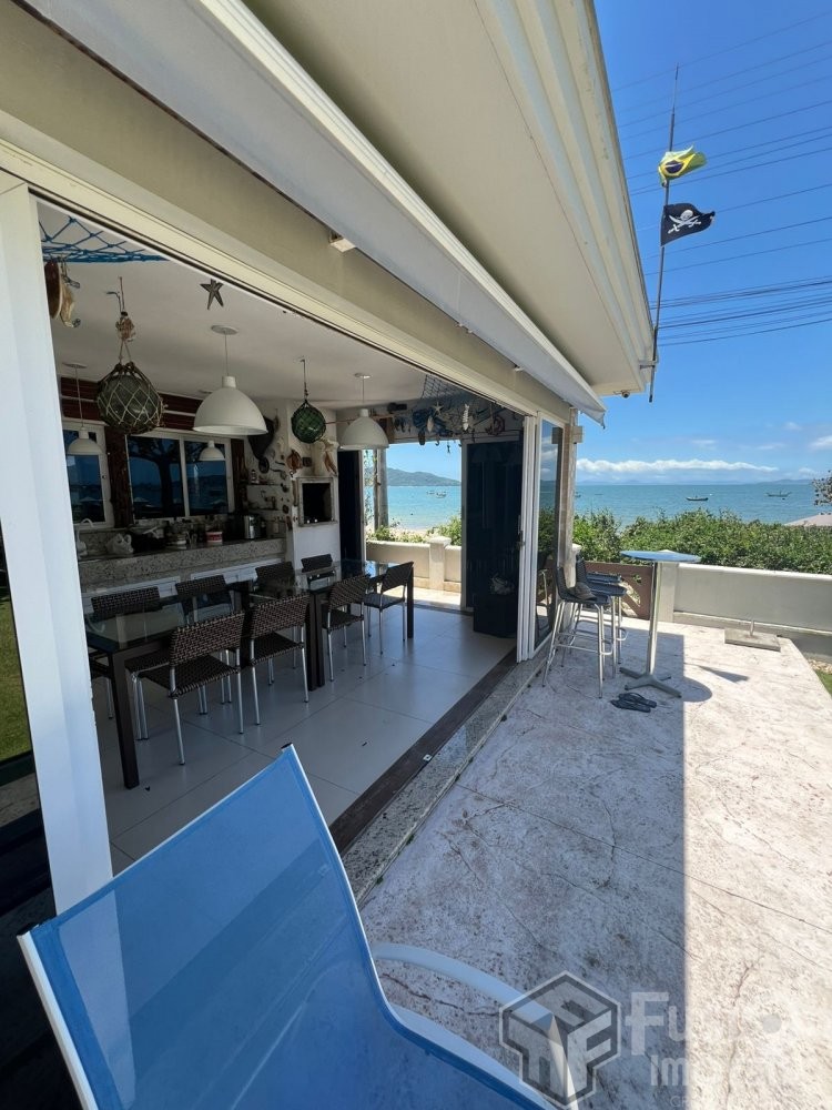 Casa de Praia Frente Mar 