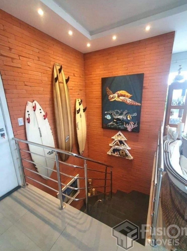 Linda Cobertura com vista mar