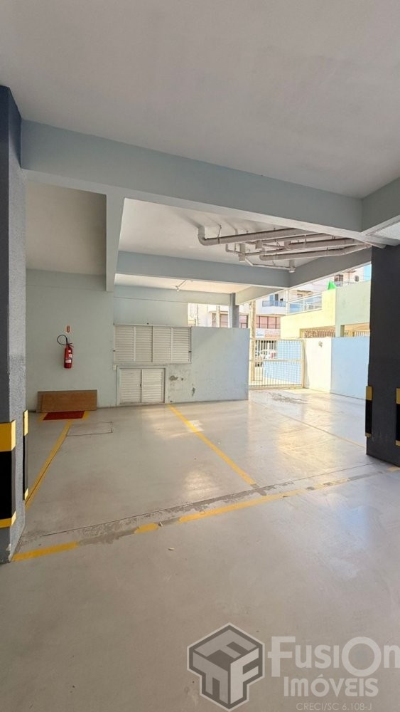 Apartamento 50m da Praia de Bombas