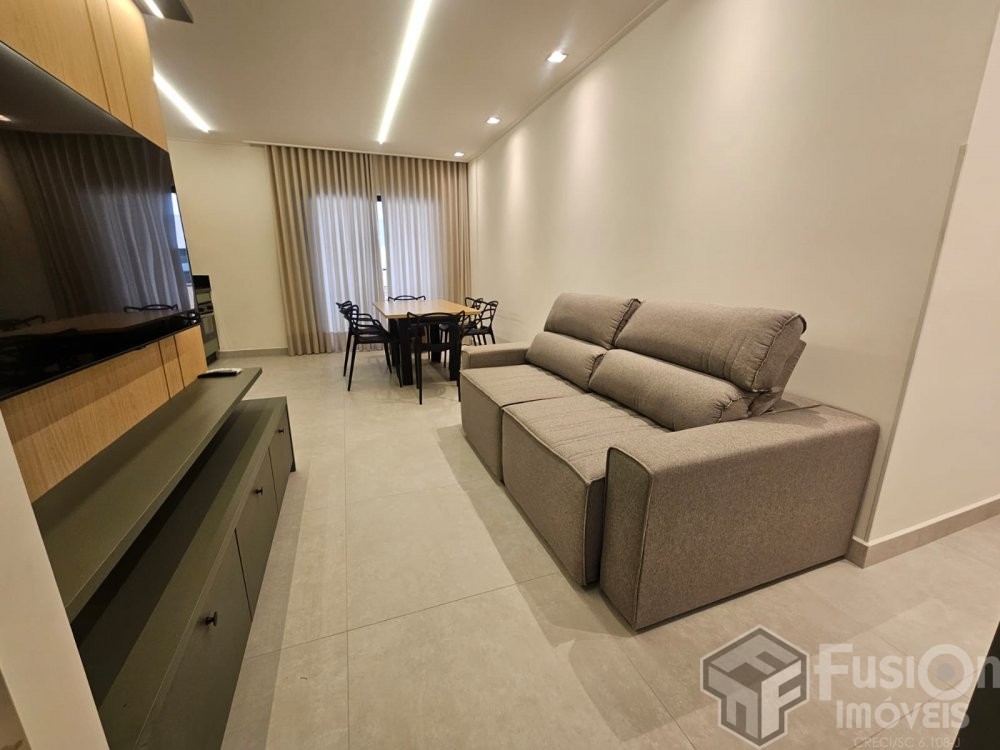 Apartamento � 150m da Praia do Canto Grande