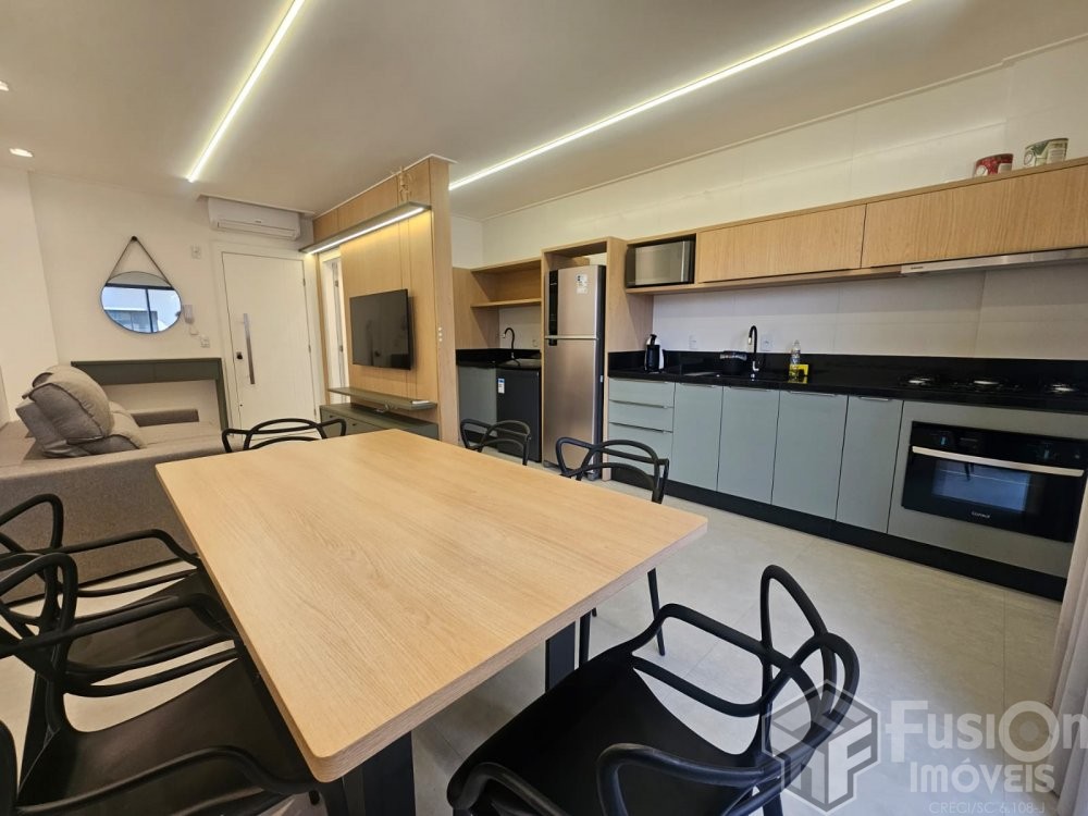 Apartamento � 150m da Praia do Canto Grande