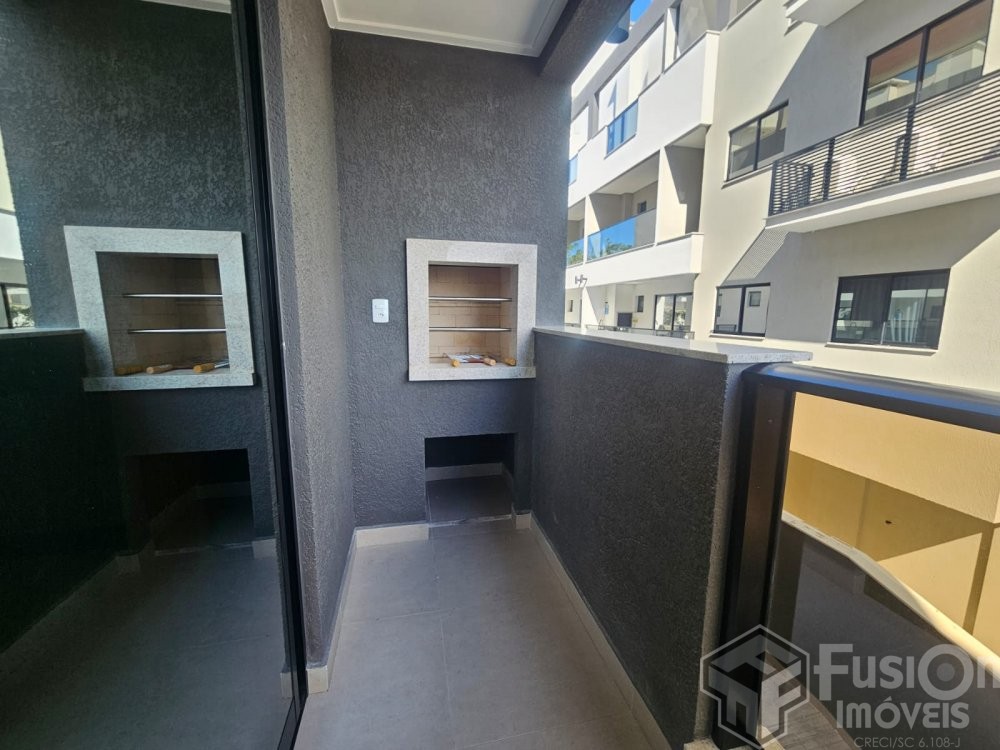 Apartamento � 150m da Praia do Canto Grande