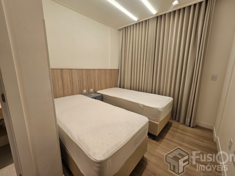 Apartamento � 150m da Praia do Canto Grande