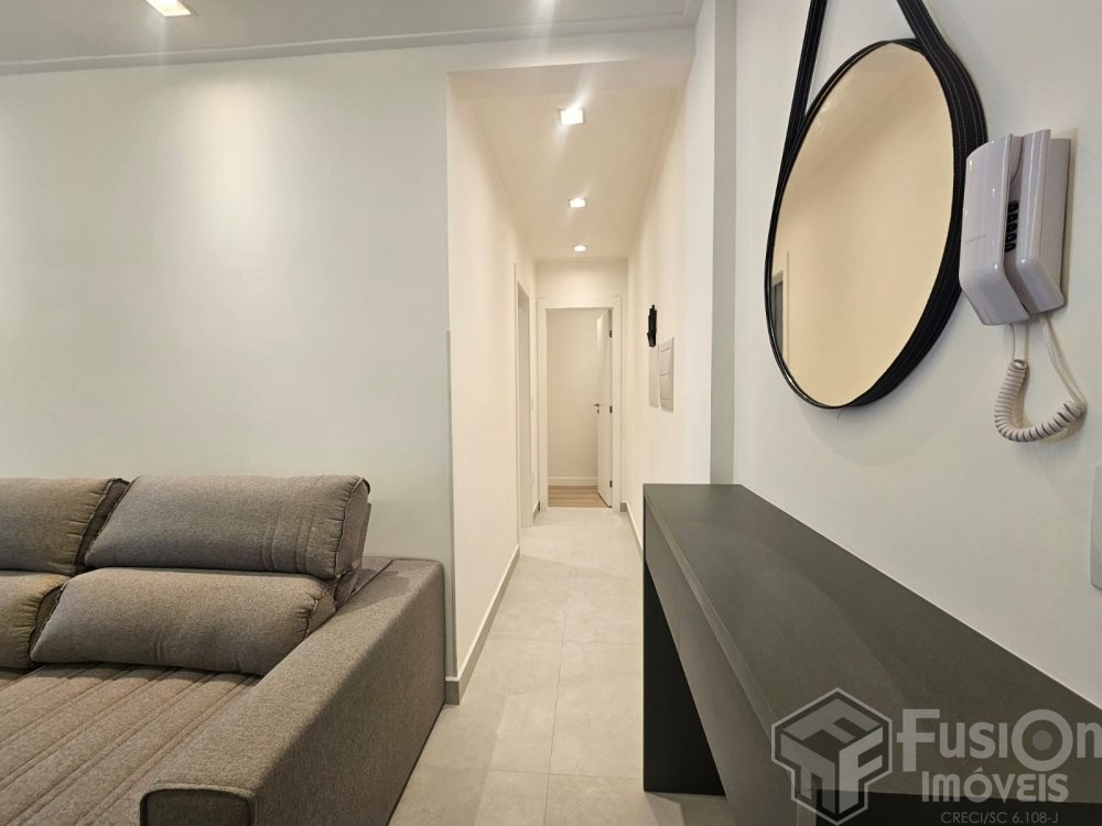 Apartamento � 150m da Praia do Canto Grande