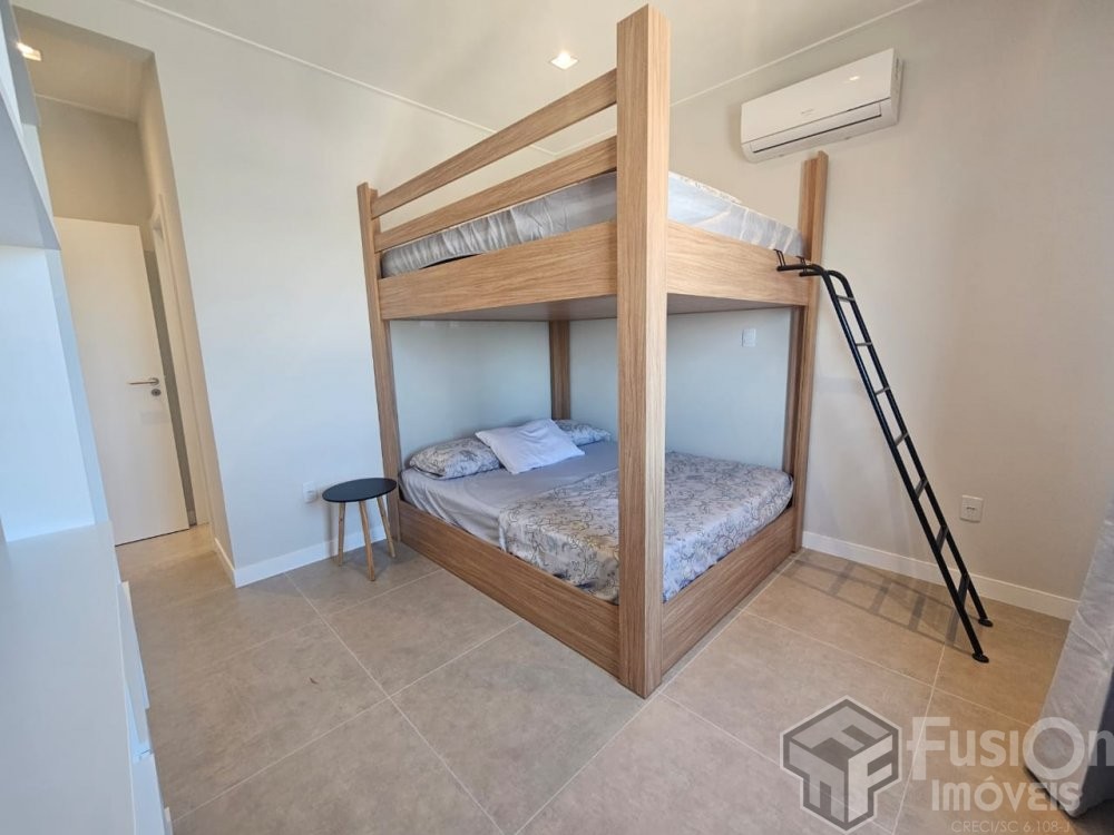 Cobertura Vista Mar de Zimbros