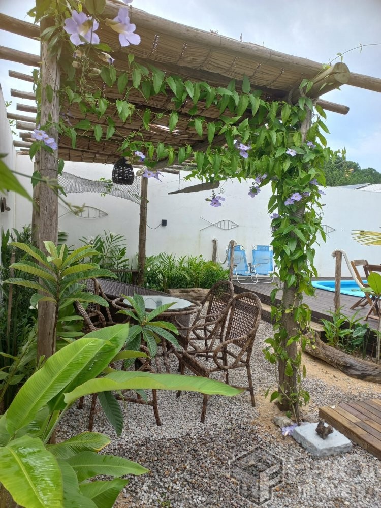 Casa Colonial 80m da Praia Zimbros