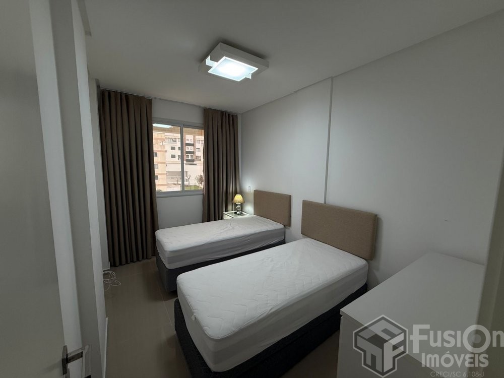 APARTAMENTO A 200m PRAIA MARISCAL